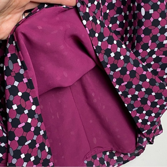 CECE Dress Womens Size 8 Tie Neck Sleeveless Geo Print Maroon Black Corpcore - Picture 11 of 11